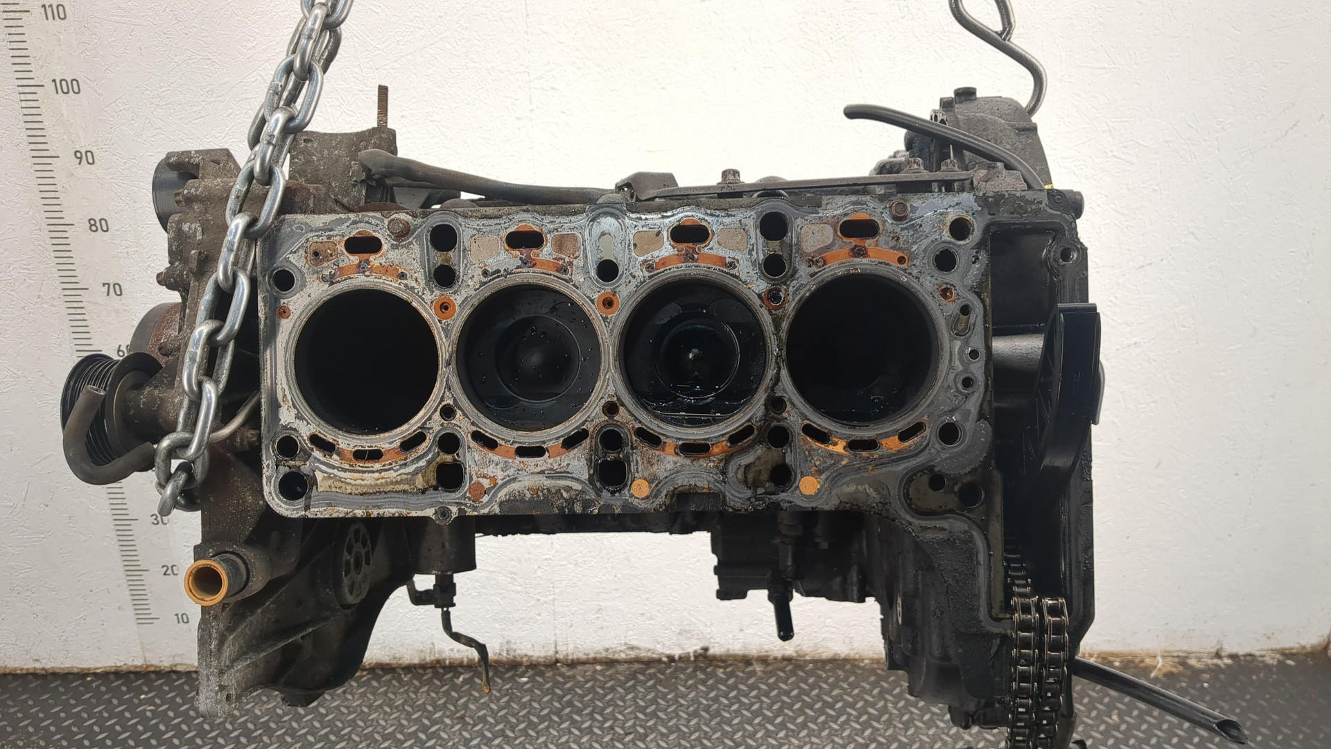 Блок двигателя