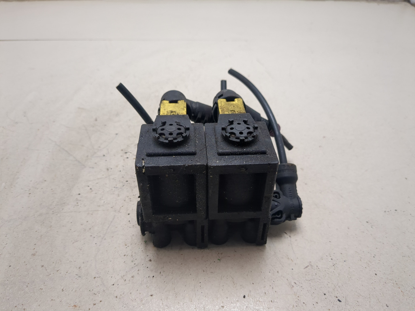 Клапан электромагнитный