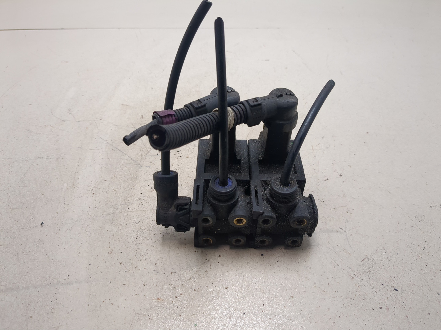 Клапан электромагнитный