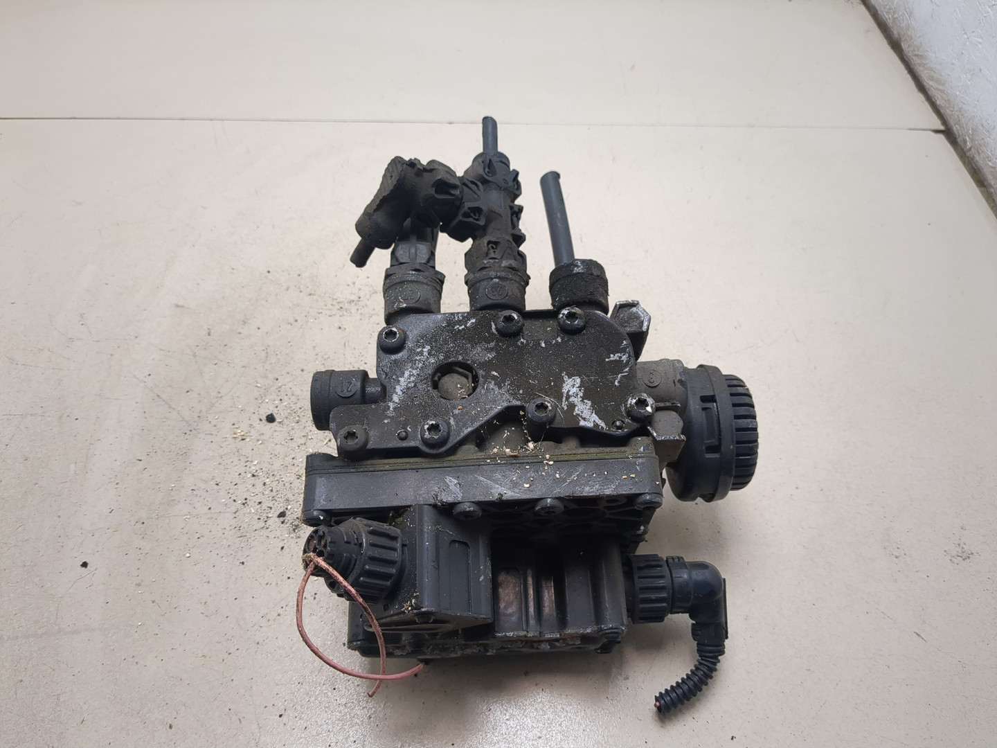 Кран уровня пола