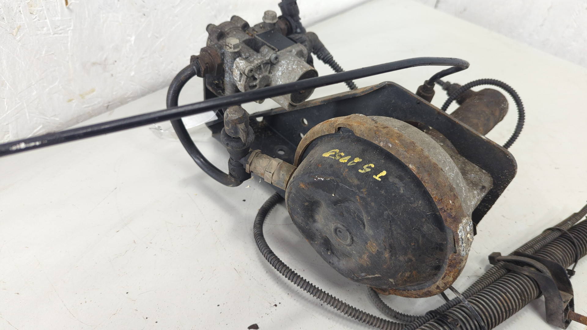 Цилиндр тормозной главный