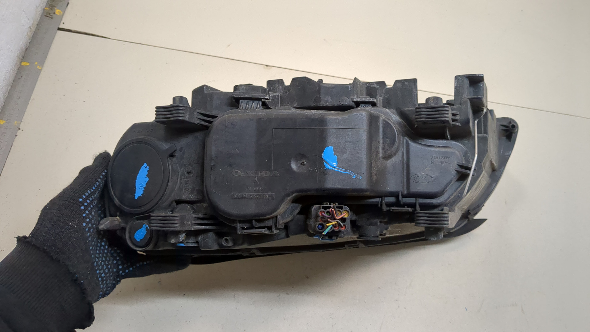 Фара правая