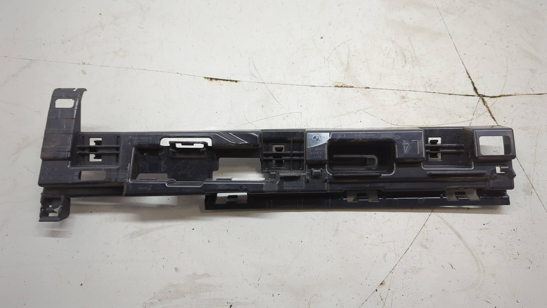 Кронштейн (сопут. товар)