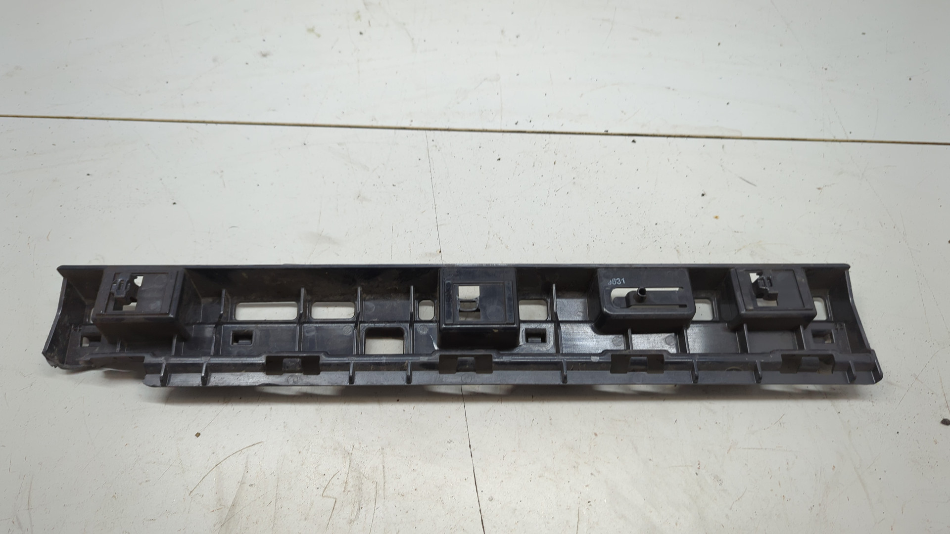 Кронштейн (сопут. товар)