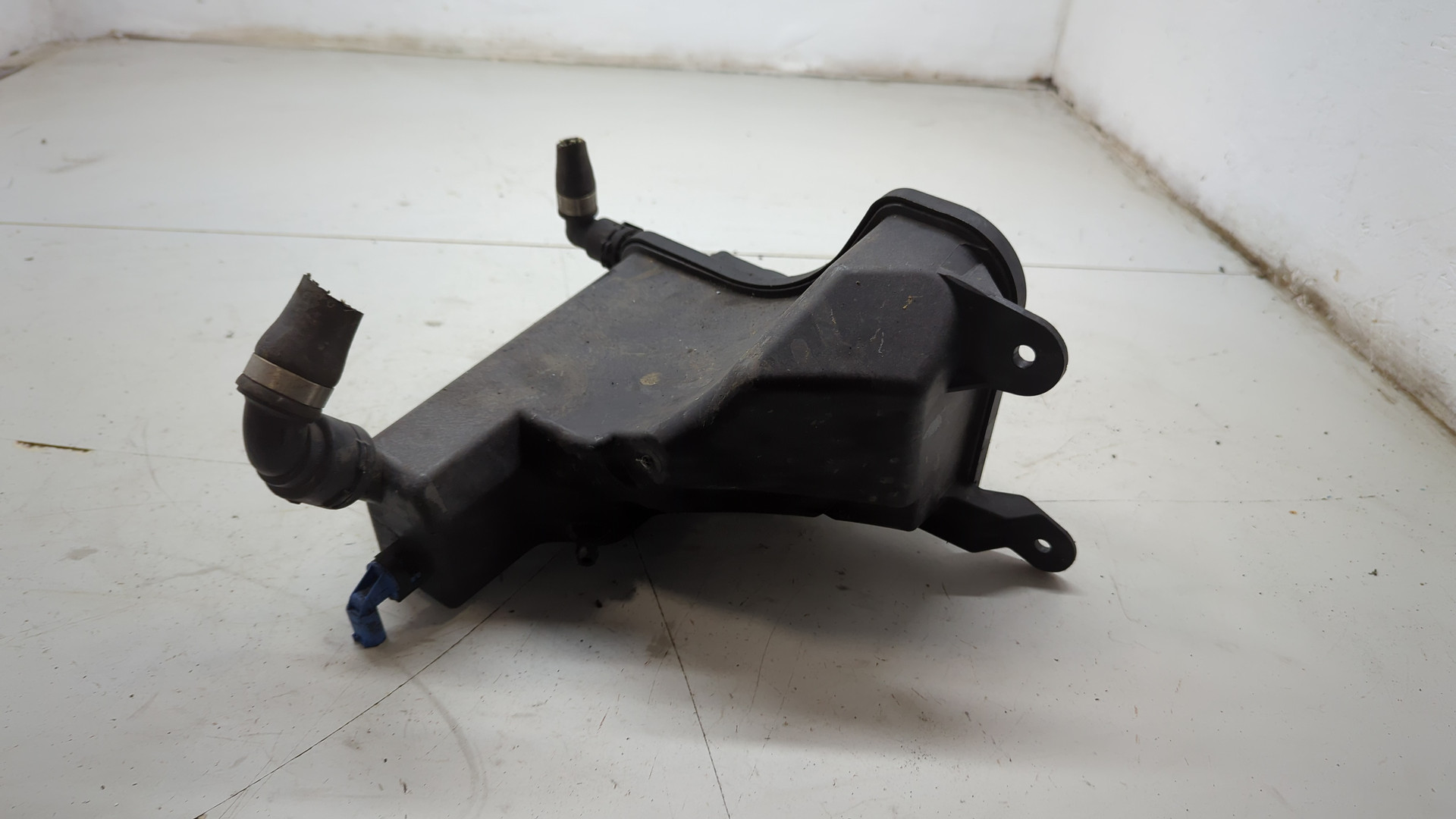 Бачок расширительный