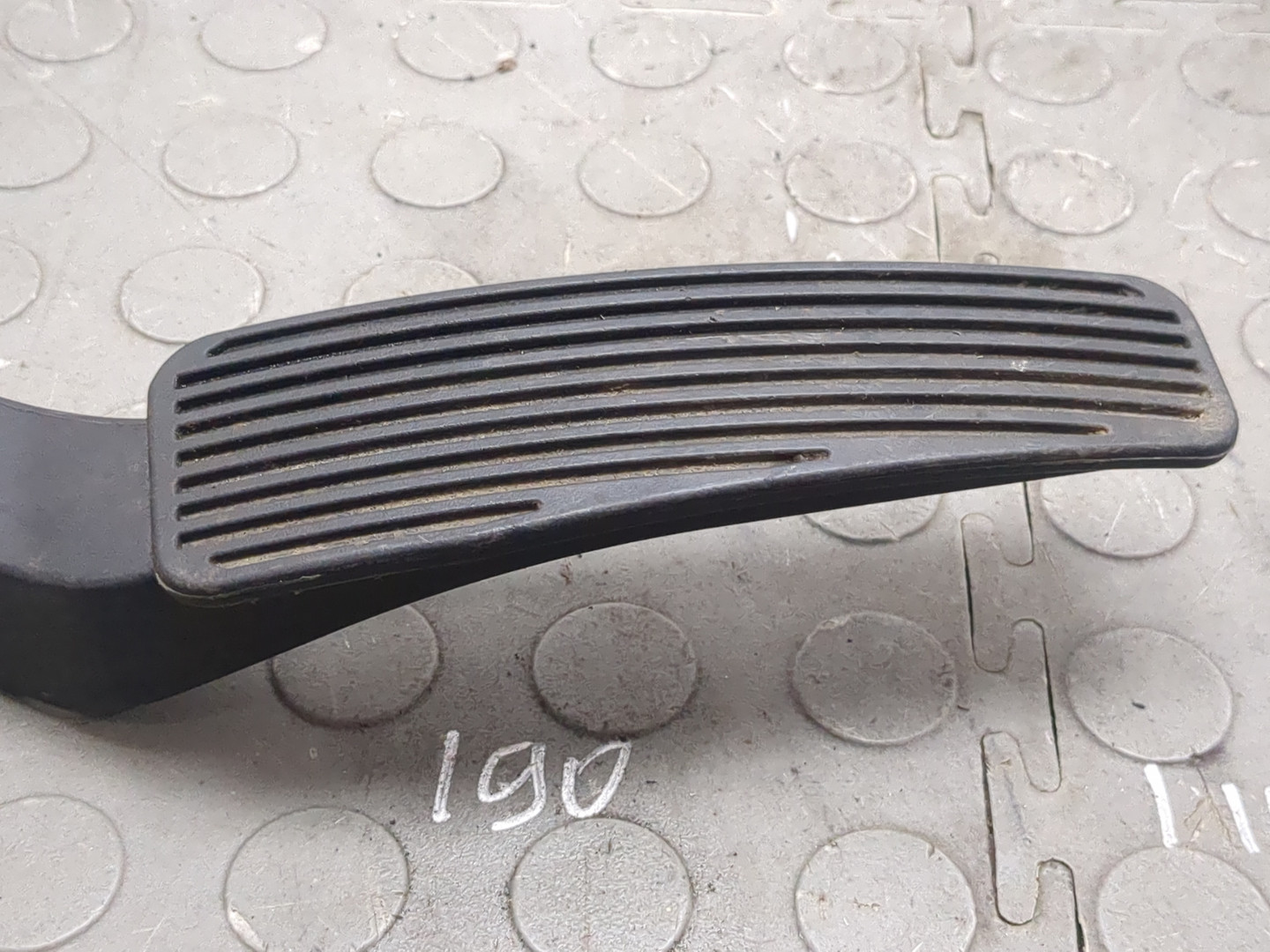 Педаль газа