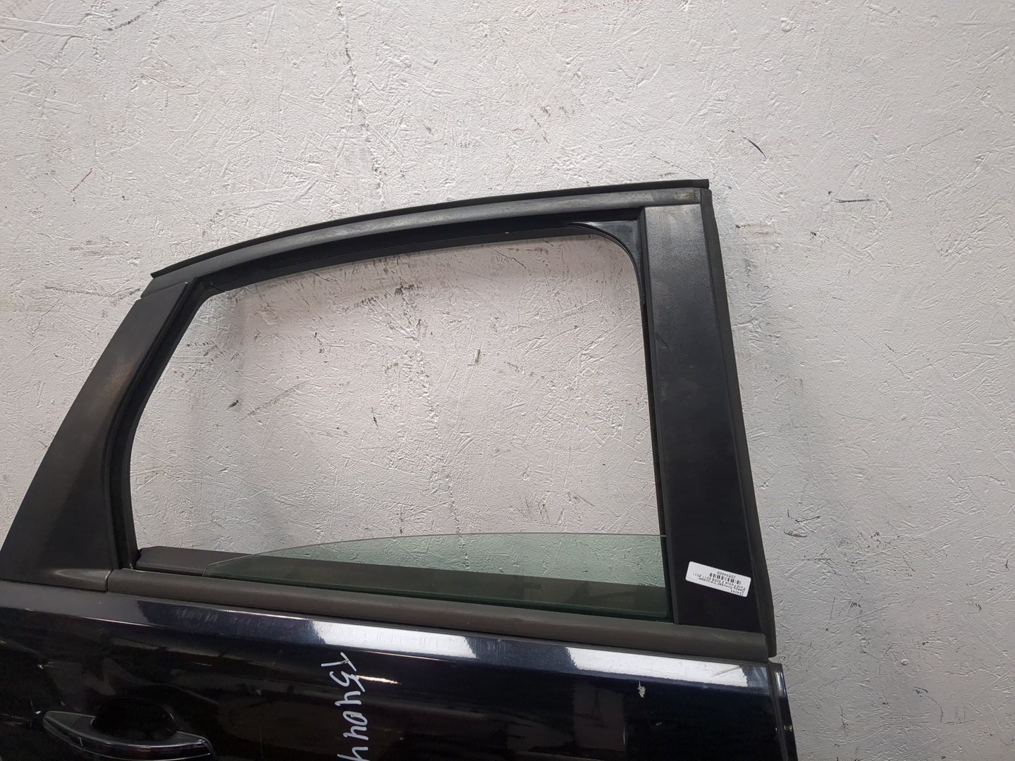 Дверь задняя правая