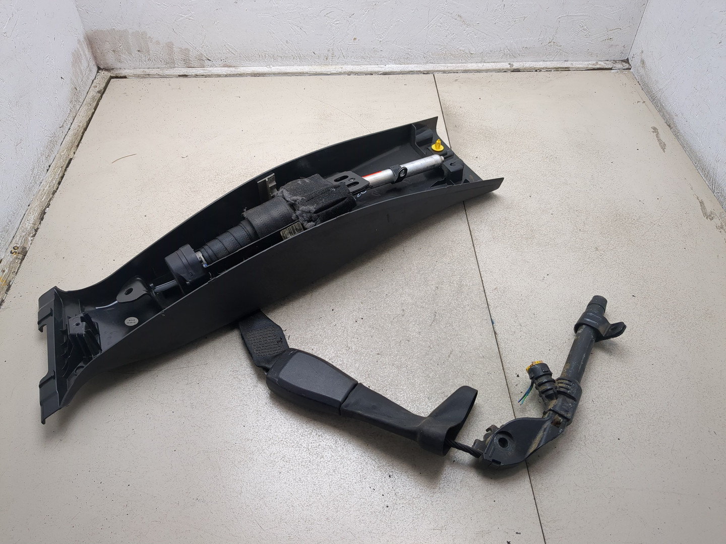 Ремень безопасности