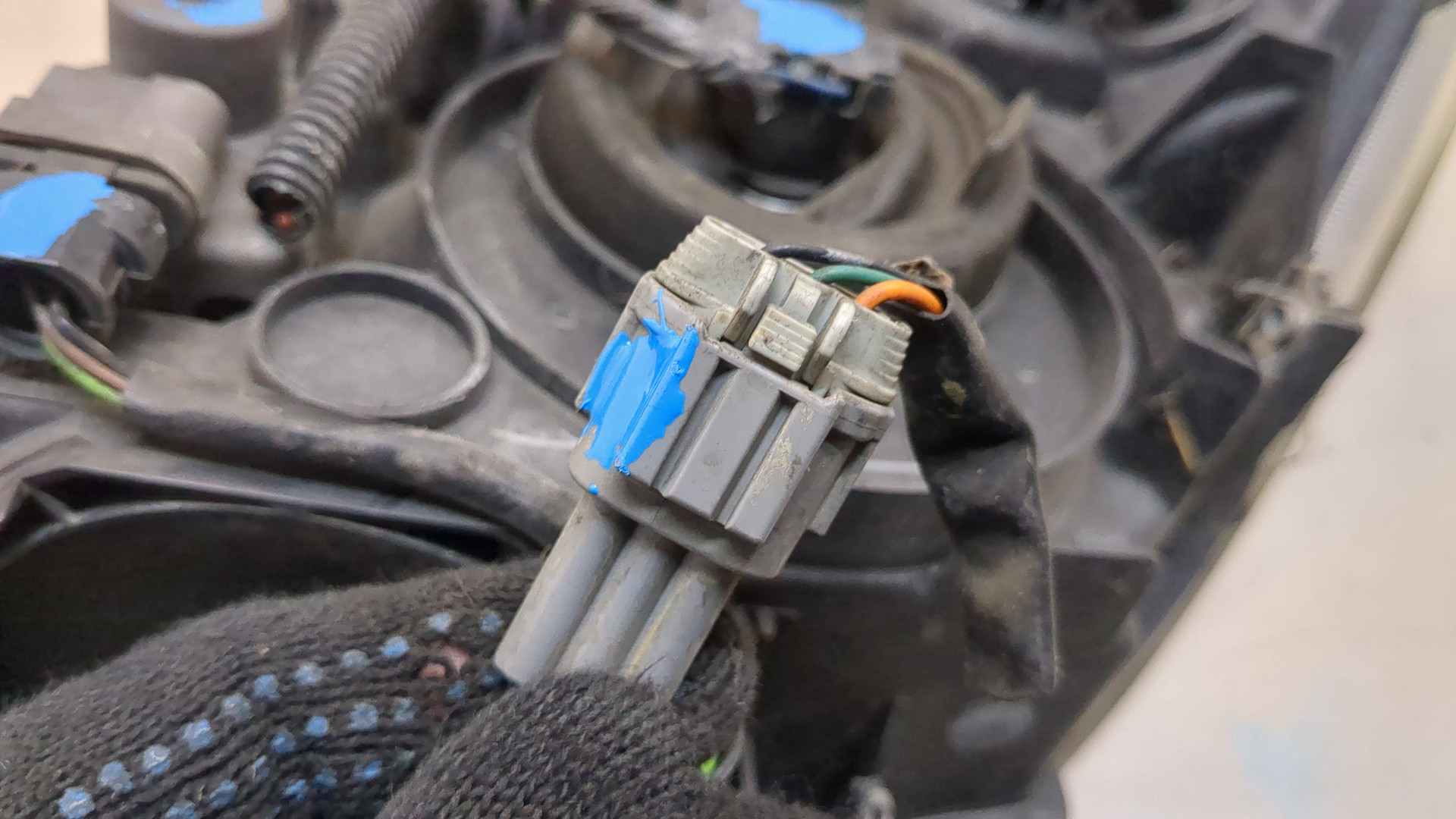 Фара правая