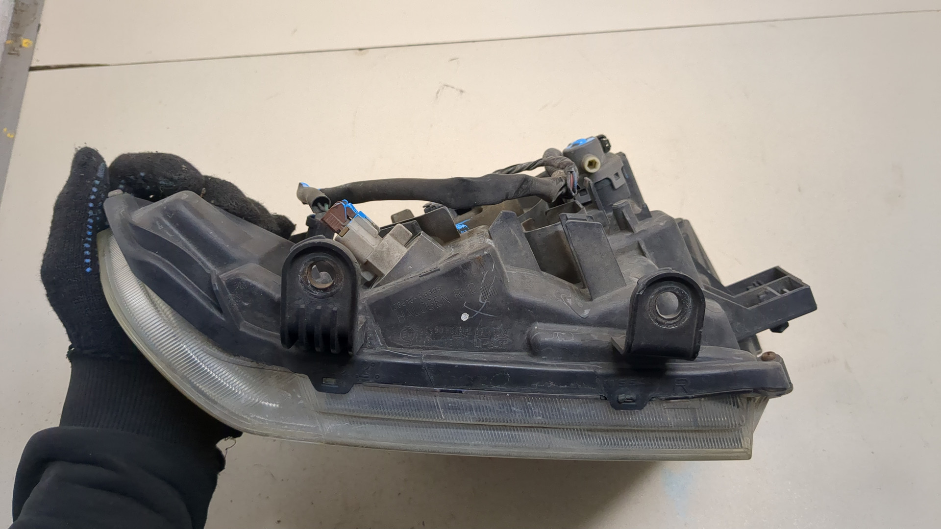 Фара правая