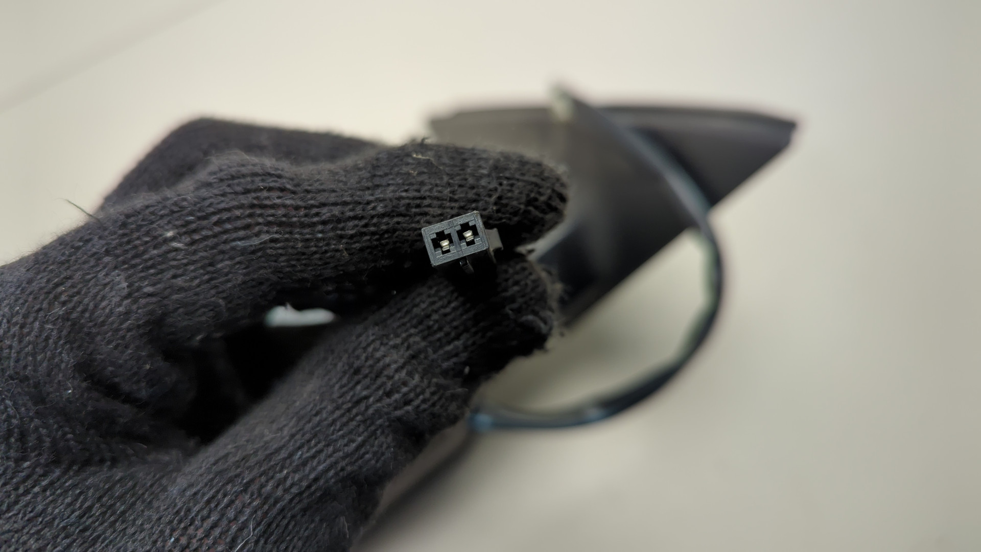 Зеркало правое электрическое