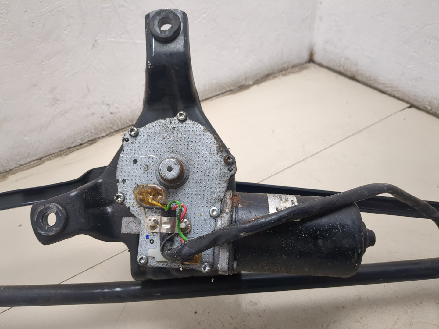 Трапеция стеклоочистителей