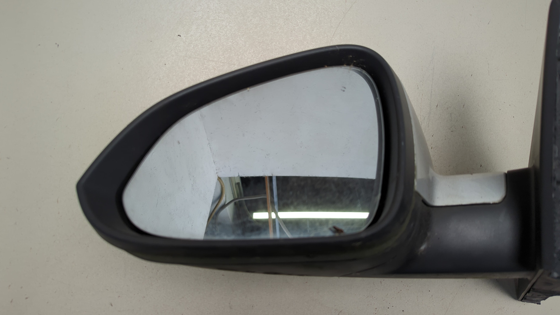 Зеркало левое электрическое