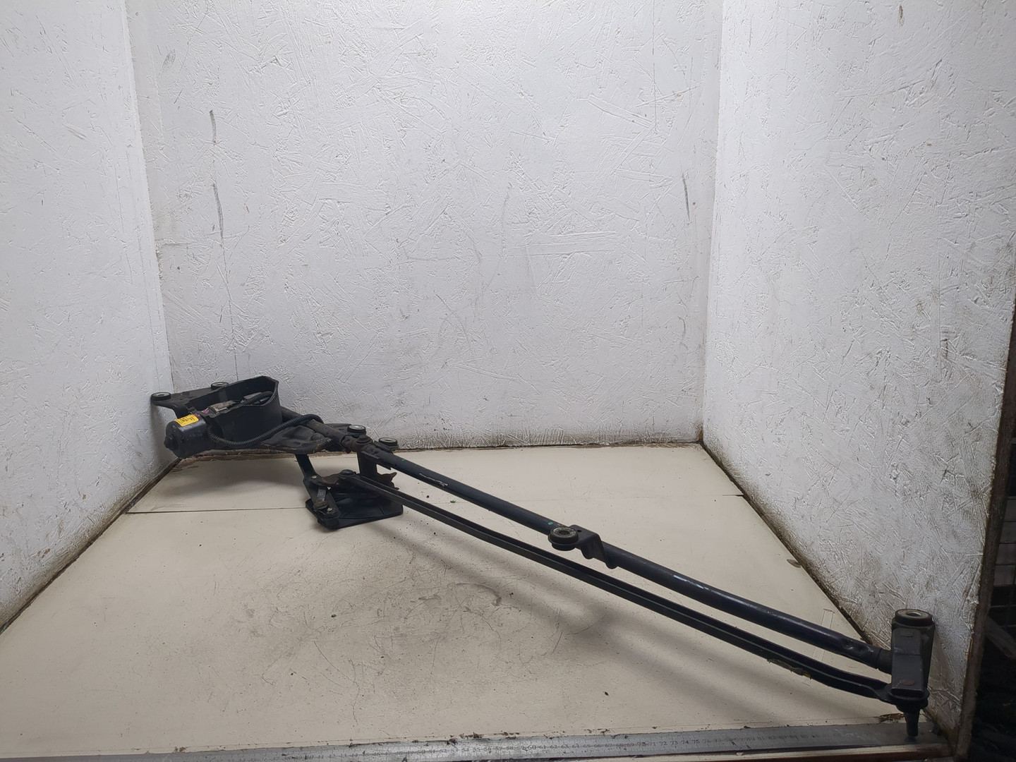 Трапеция стеклоочистителей