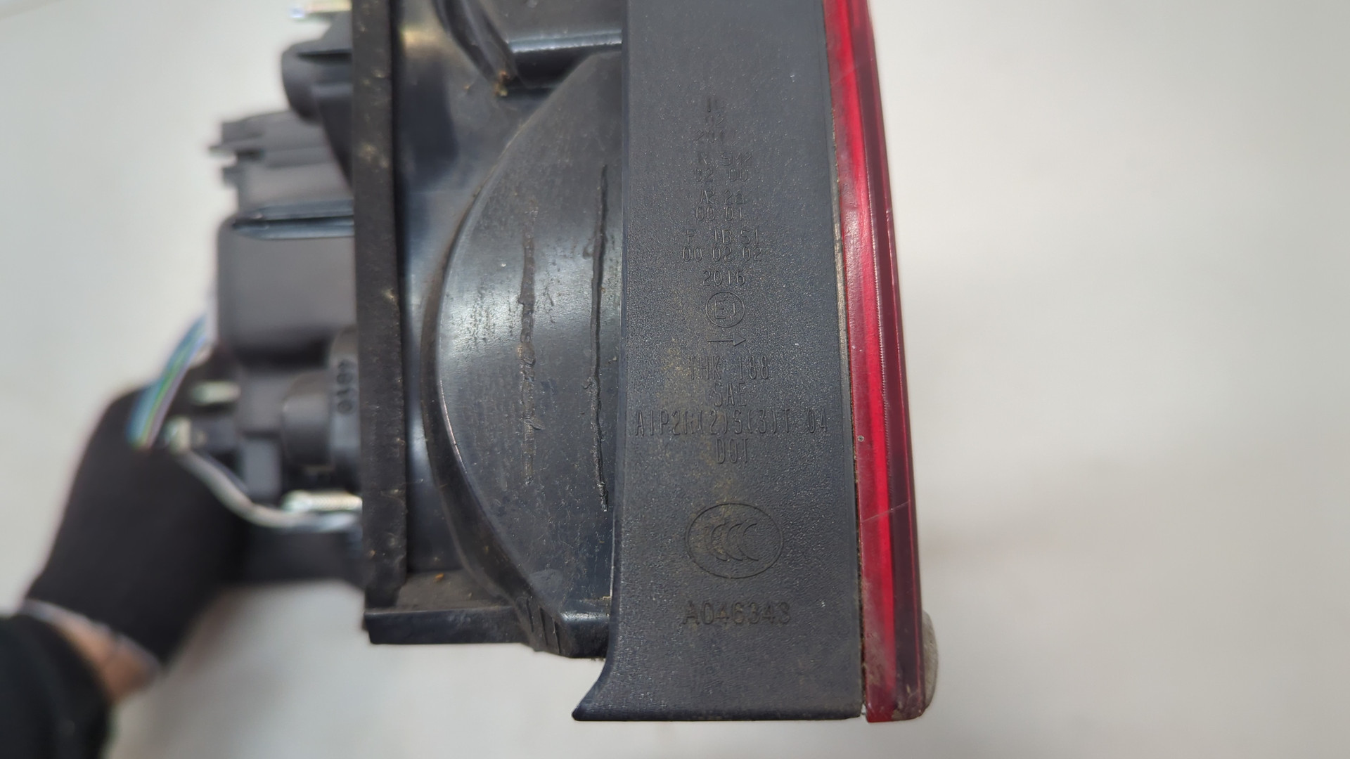 Фонарь задний правый