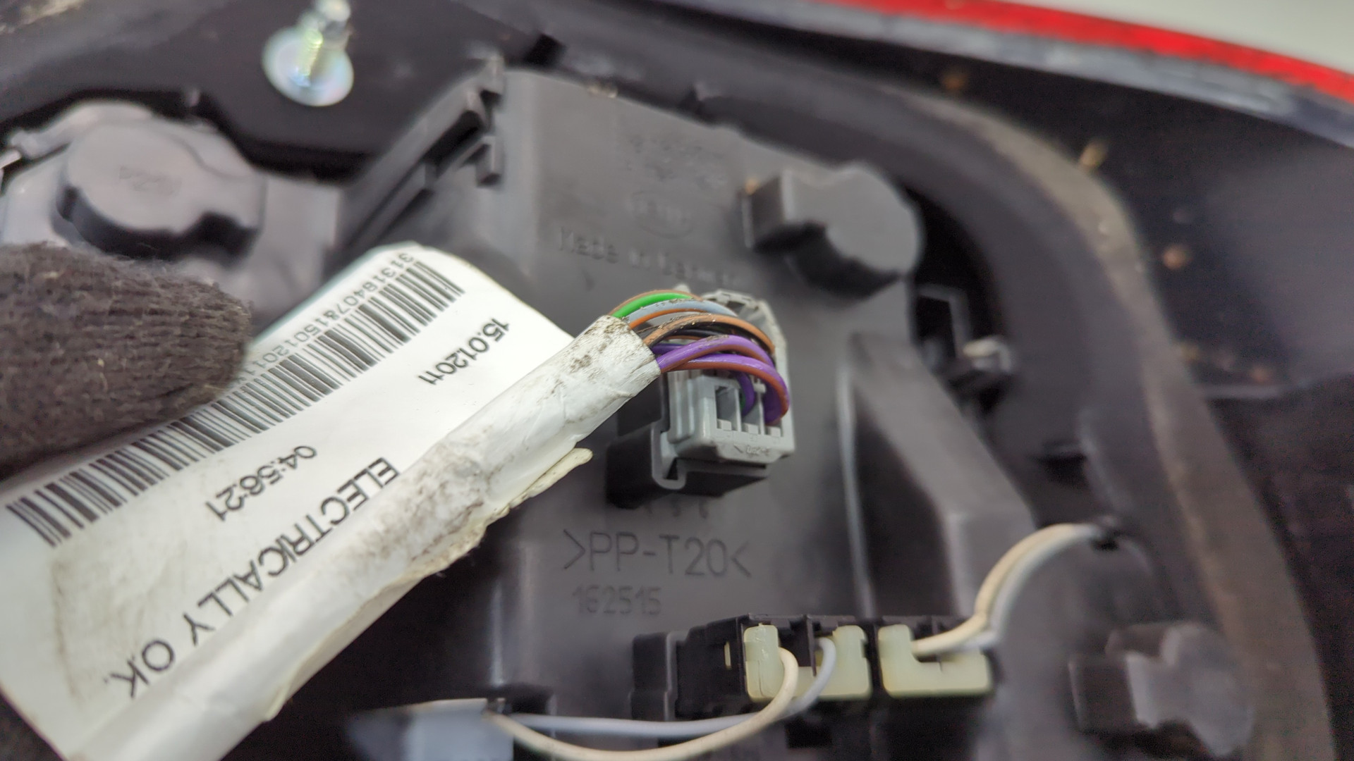 Фонарь задний левый