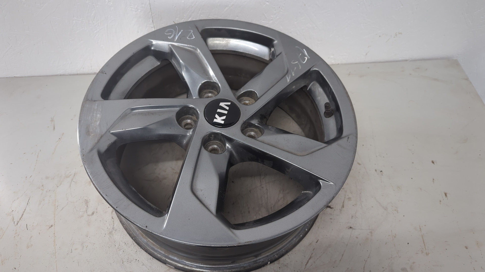 Диск колесный литой