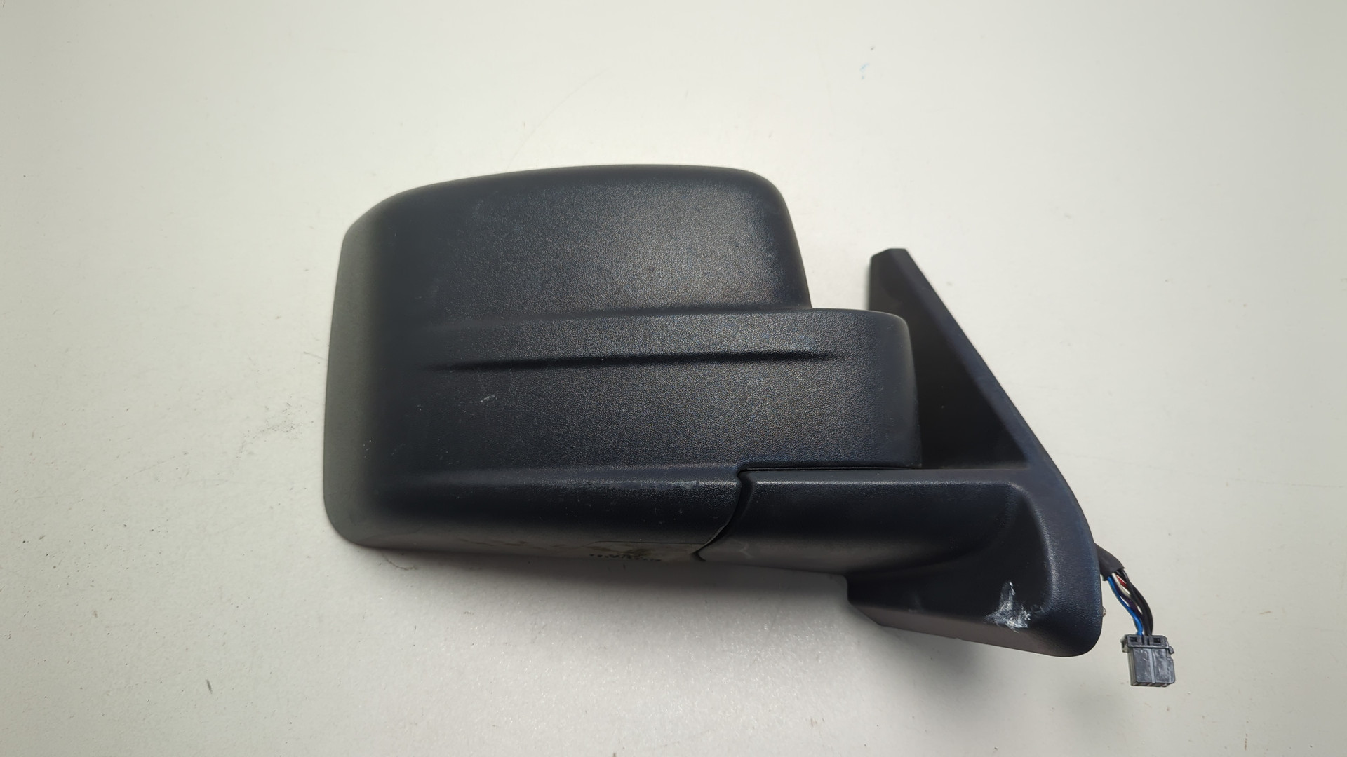 Зеркало правое электрическое