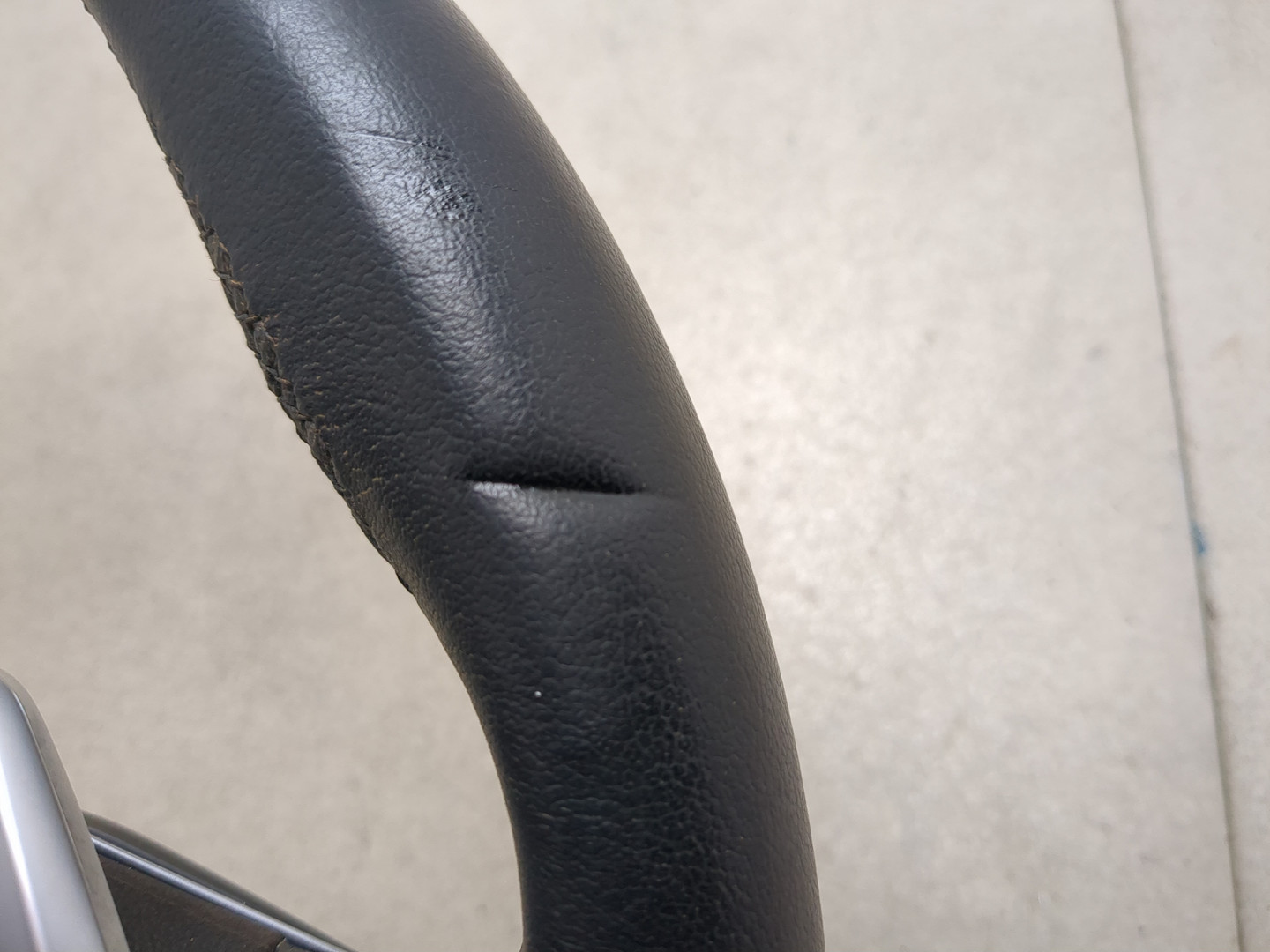 Рулевое колесо (руль)