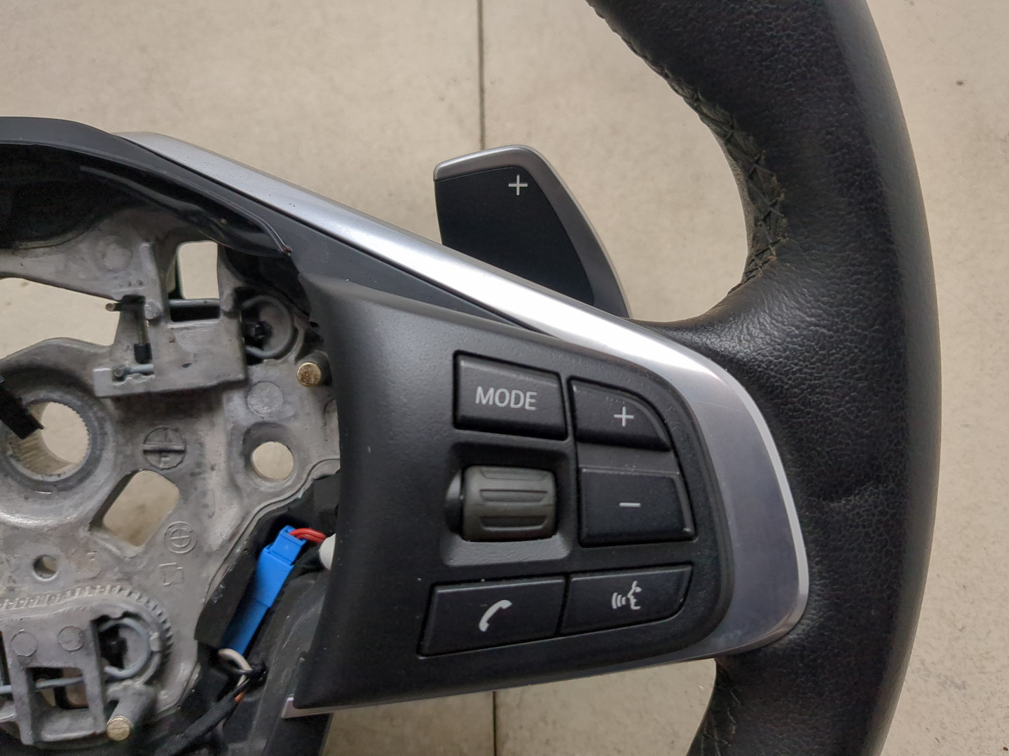 Рулевое колесо (руль)