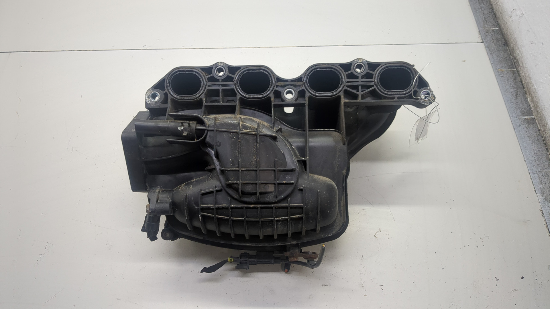 Коллектор впускной