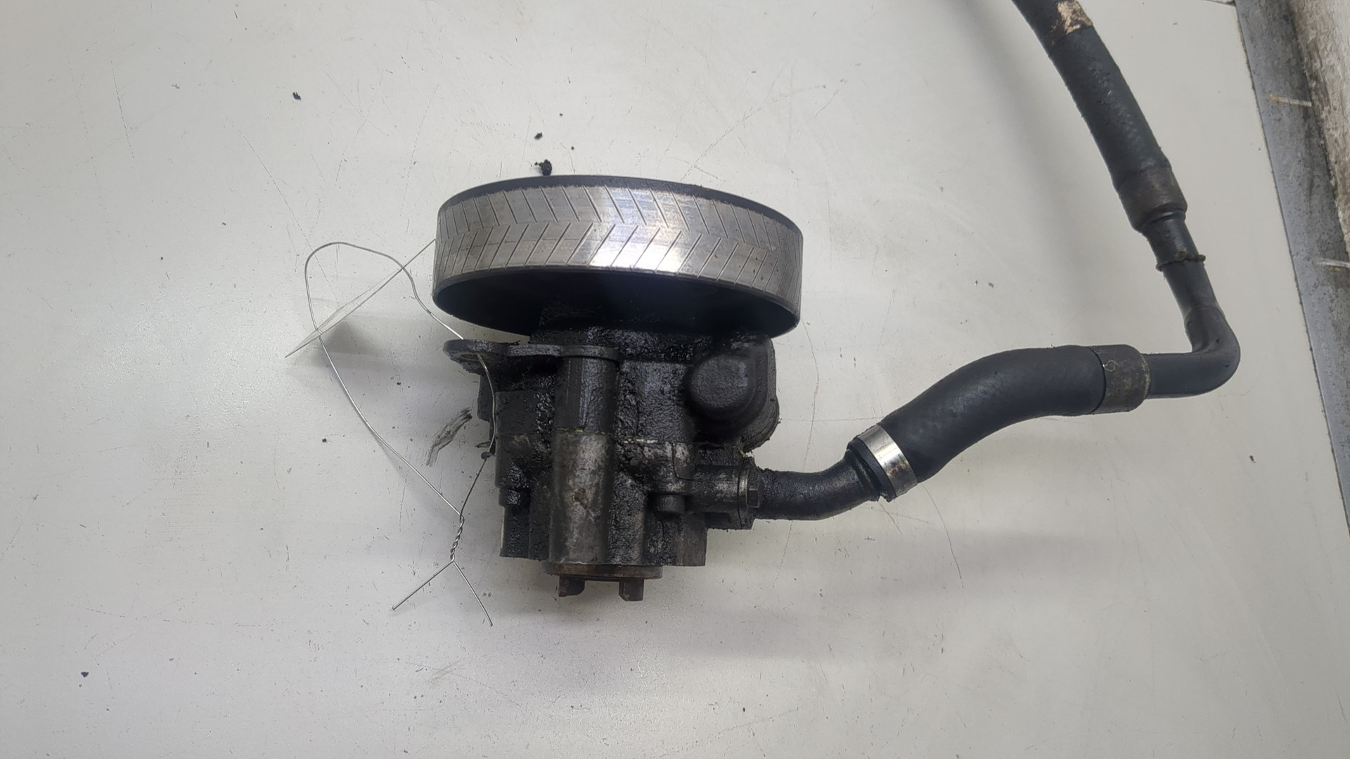 Насос ГУР (гидроусилитель руля)