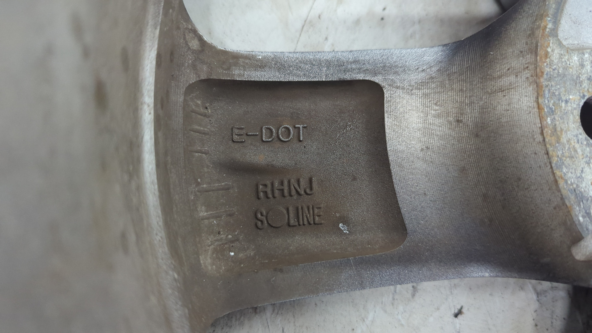 Диск колесный литой