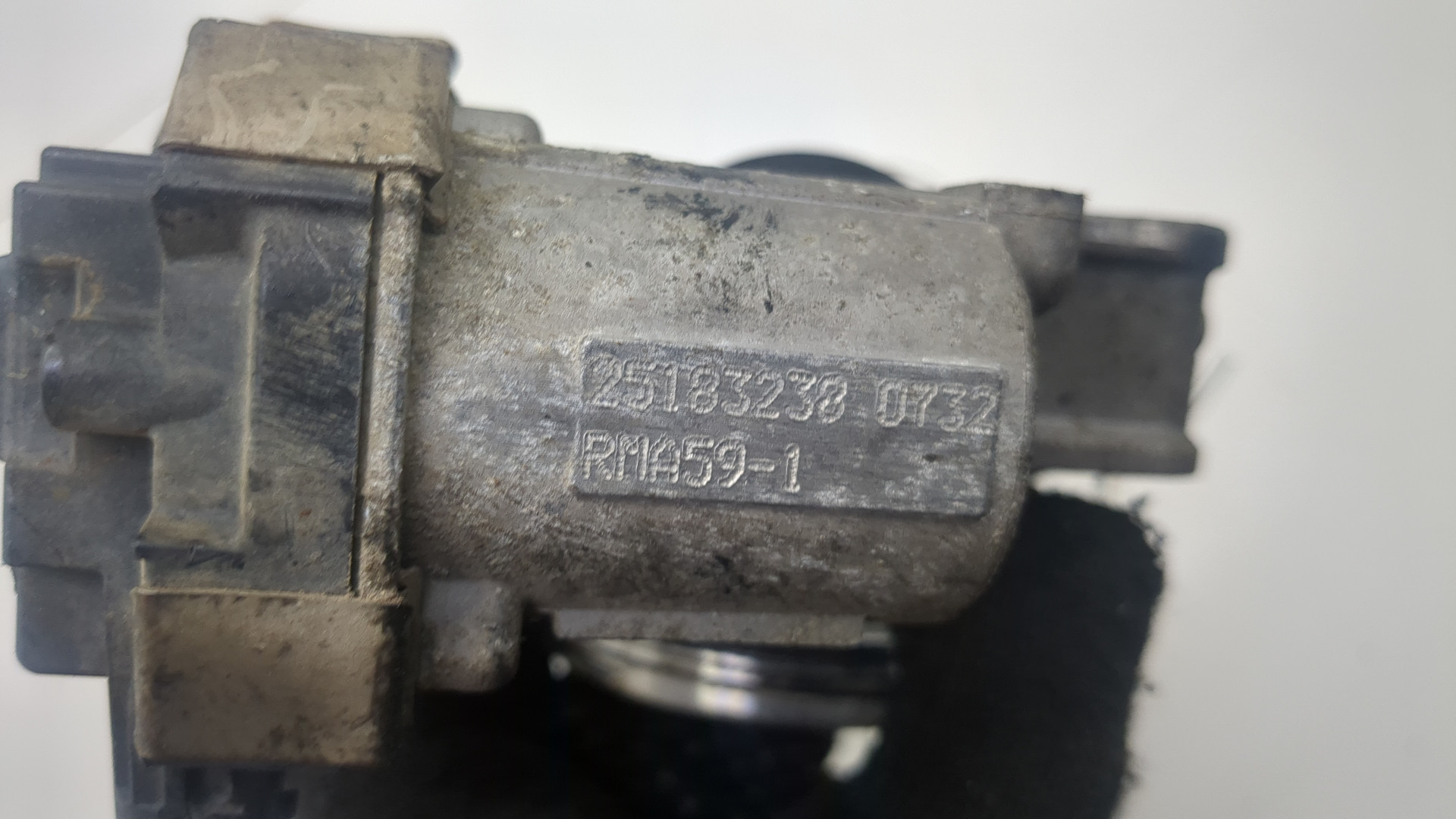 Заслонка дроссельная электрическая