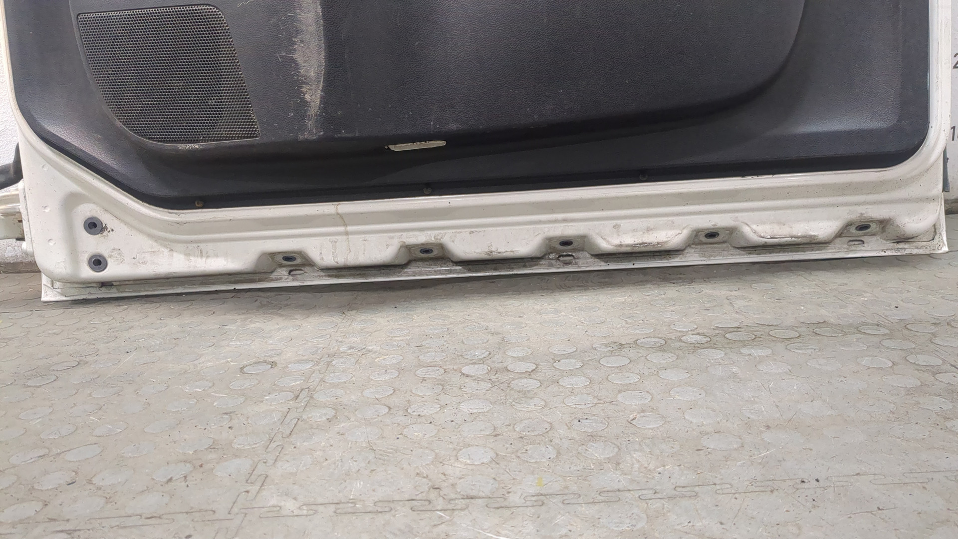 Дверь передняя правая