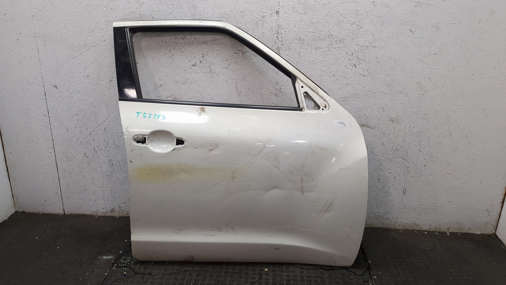 Дверь передняя правая