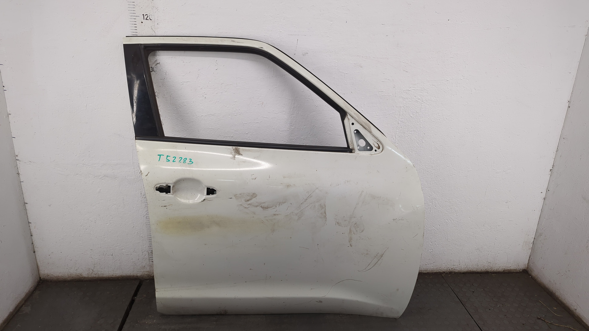 Дверь передняя правая