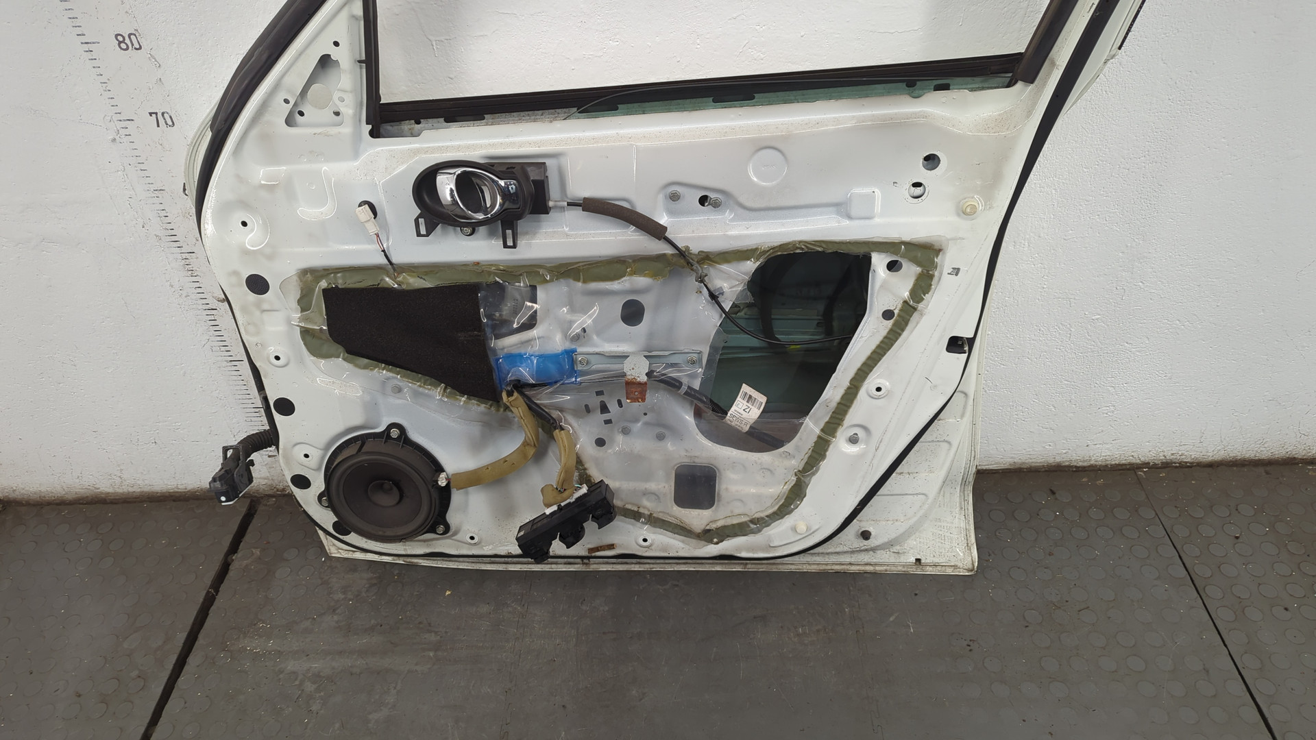 Дверь передняя правая