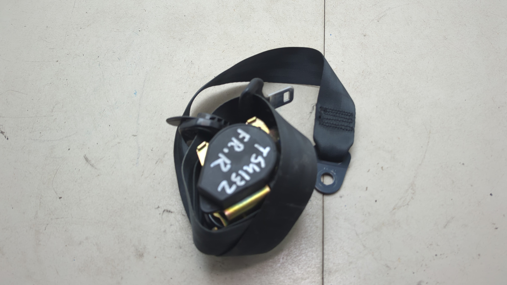 Ремень безопасности