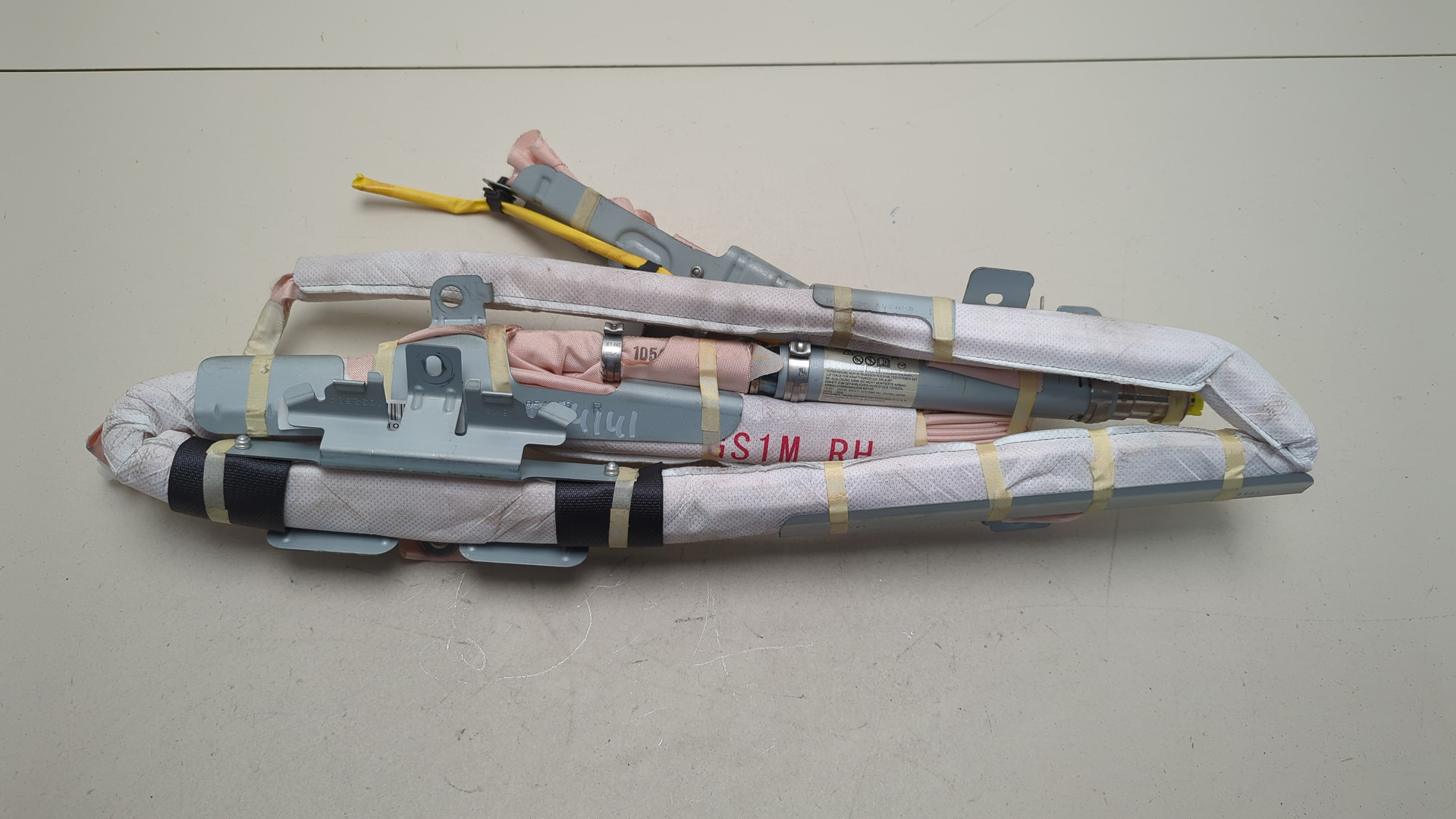 Подушка безопасности боковая (шторка)