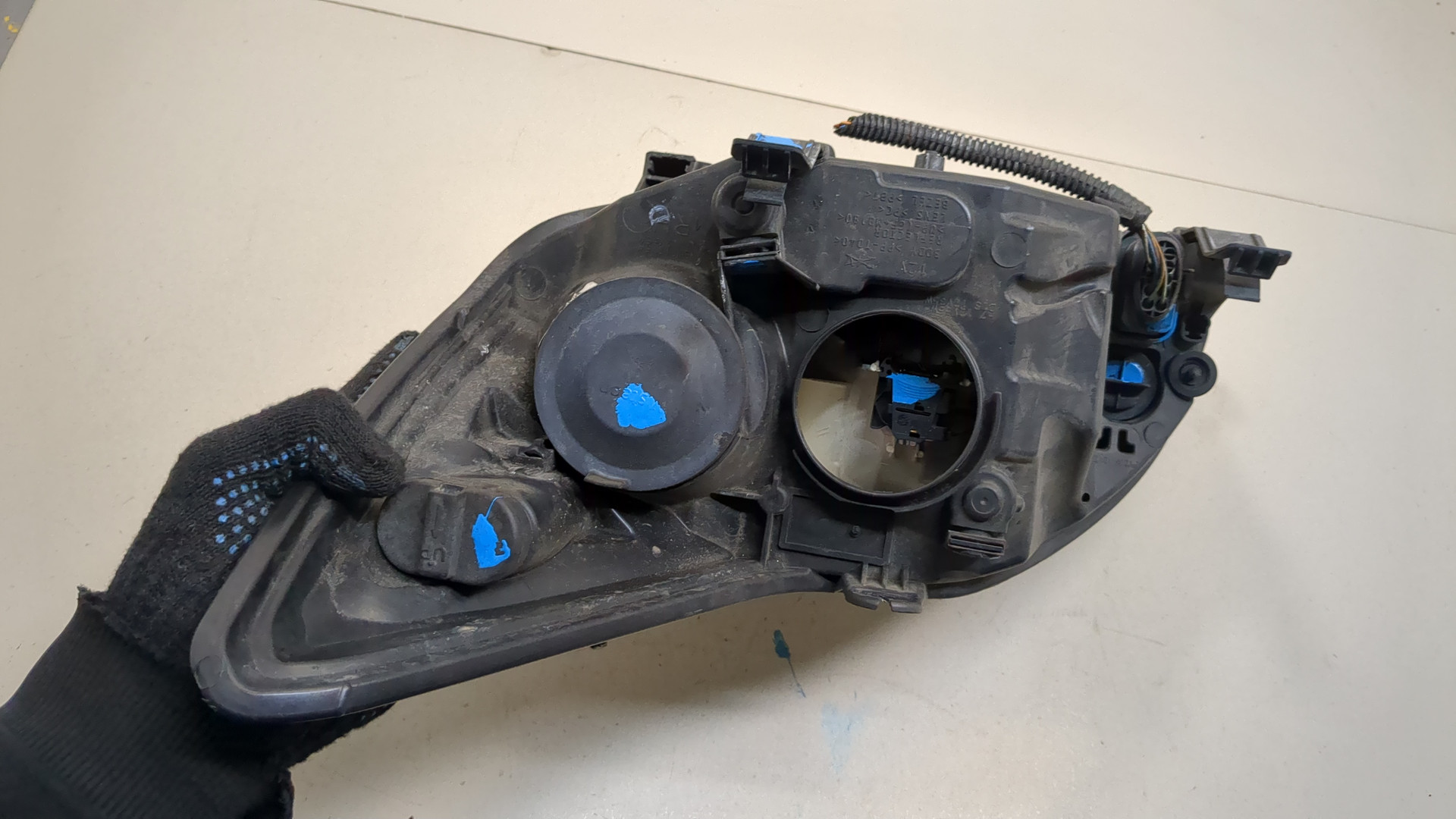 Фара правая