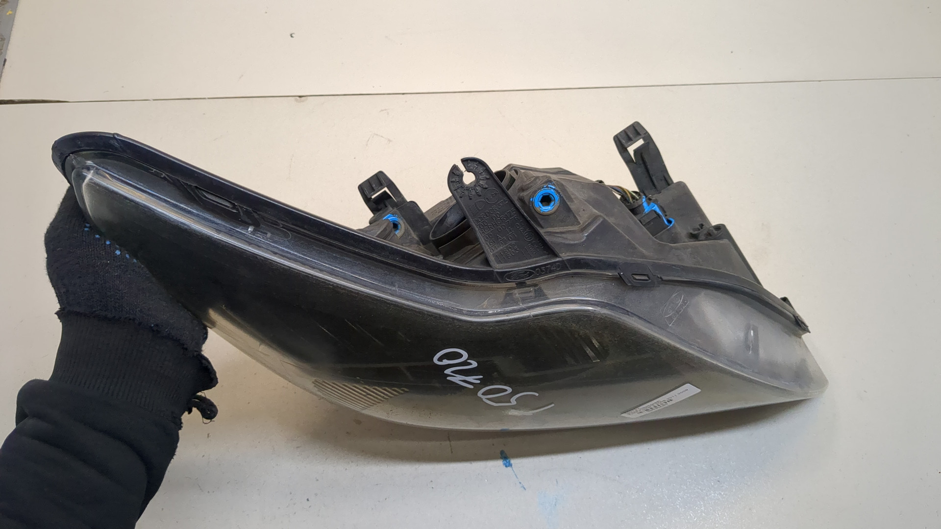 Фара правая