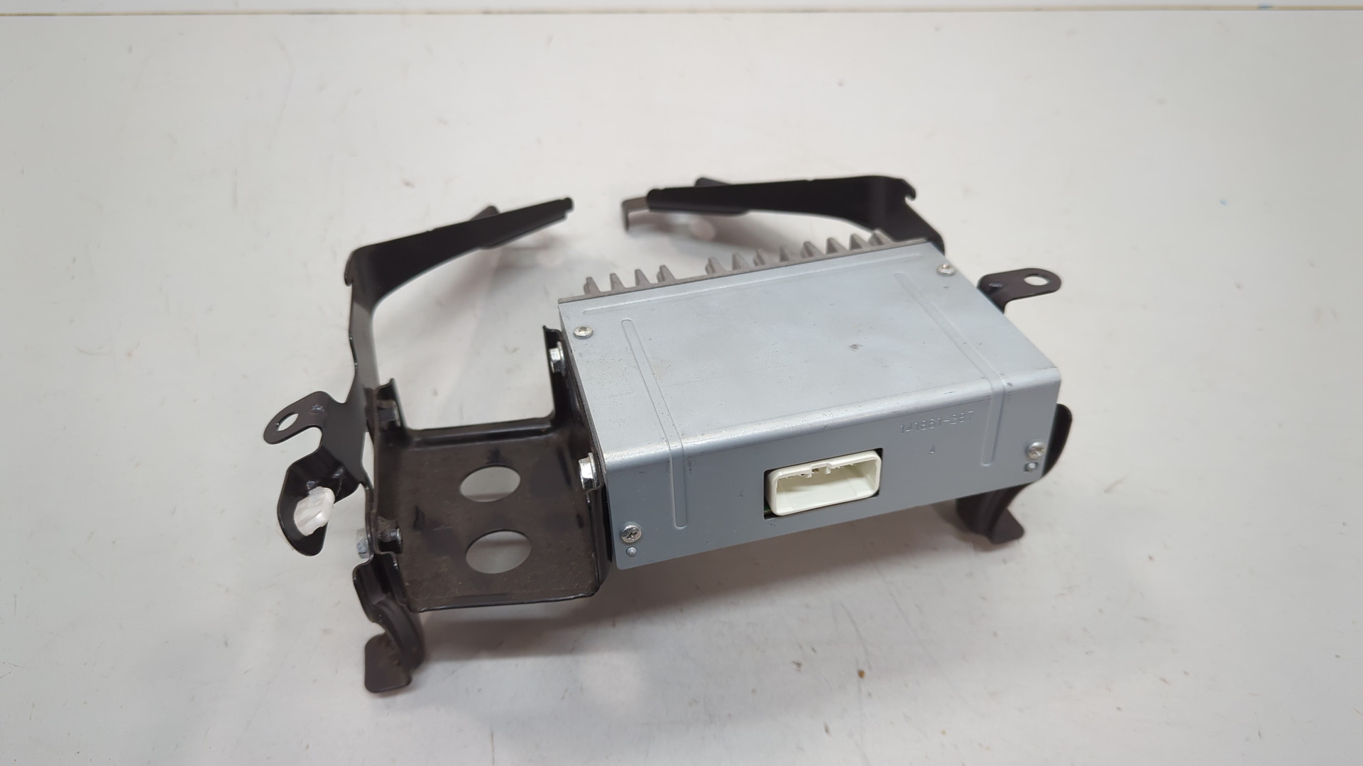 Усилитель акустической системы