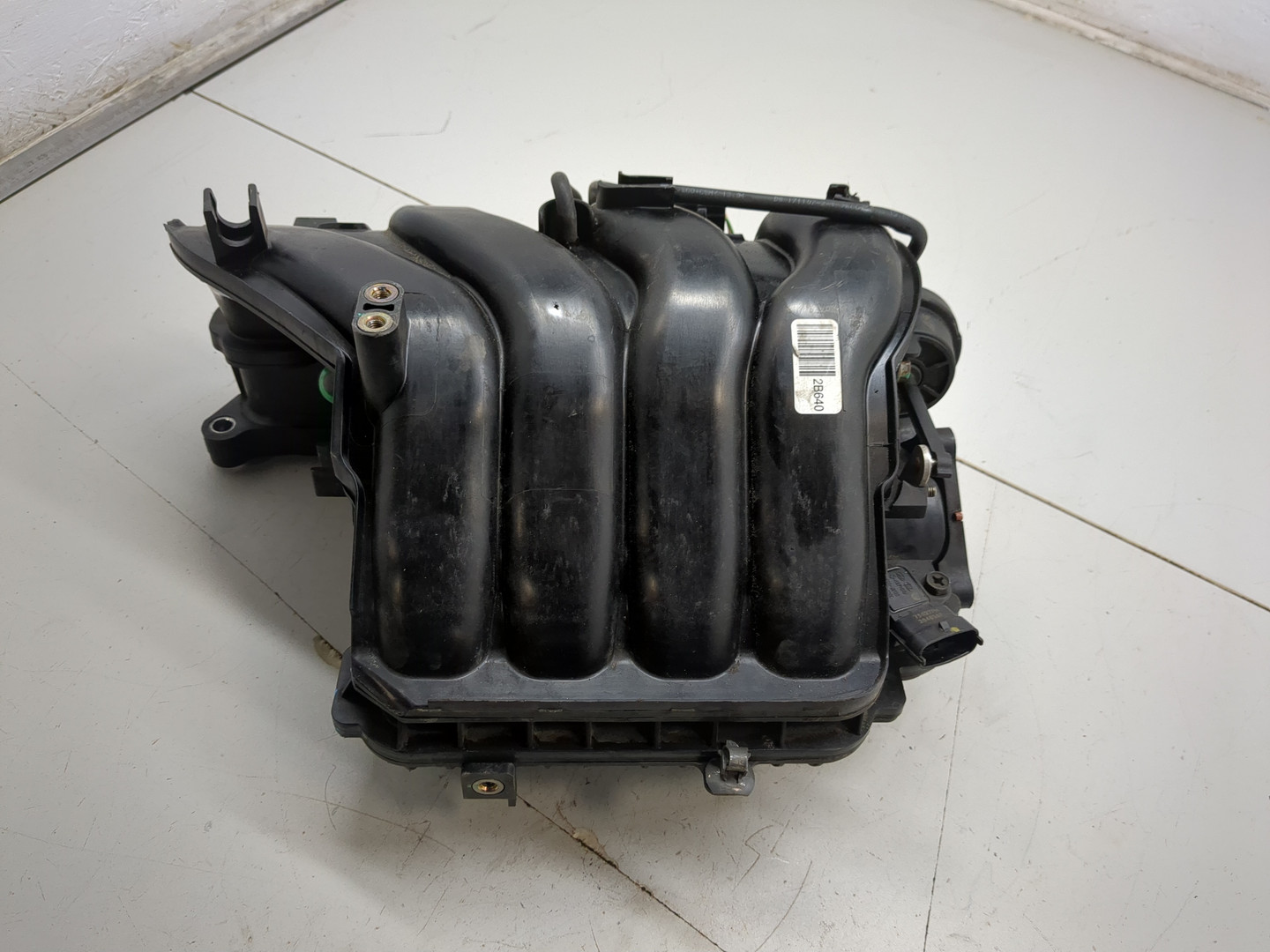 Коллектор впускной