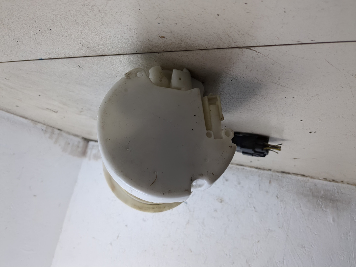 Насос топливный электрический