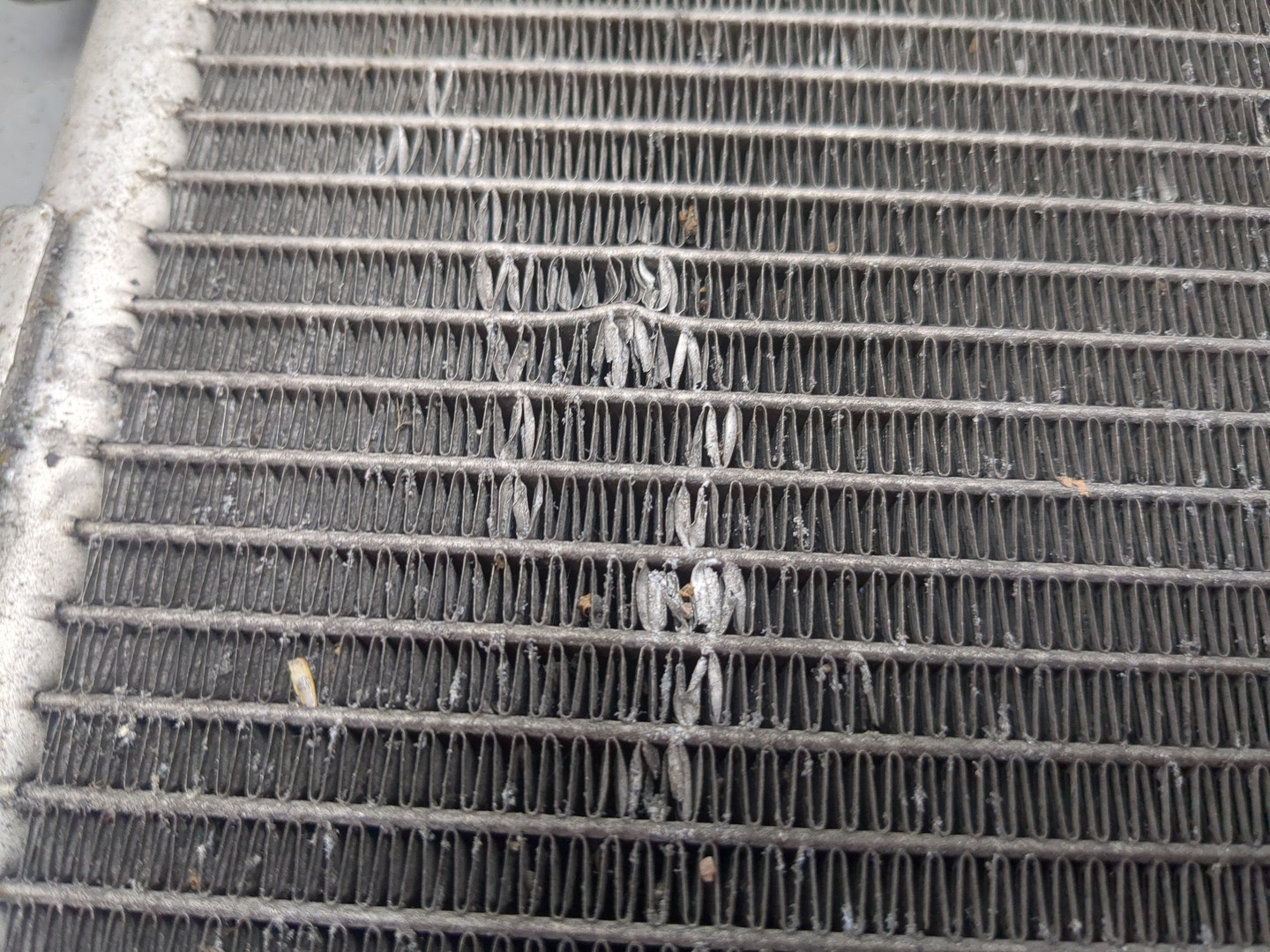 Радиатор кондиционера / конденсер