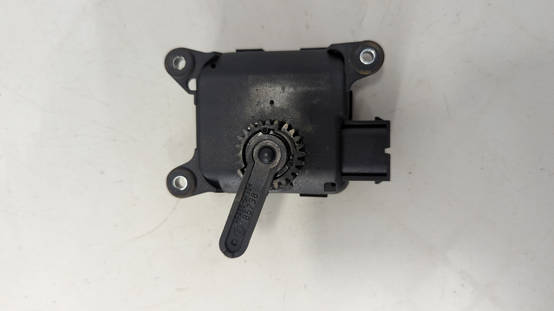 Моторчик заслонки печки