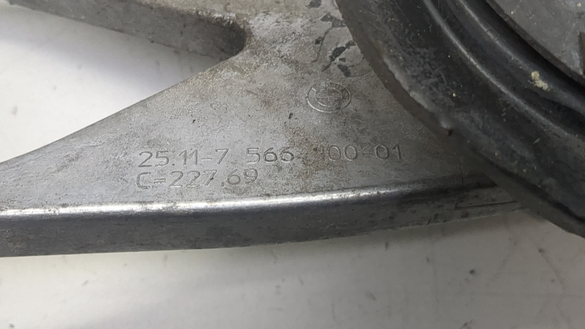 Кулиса МКПП / АКПП