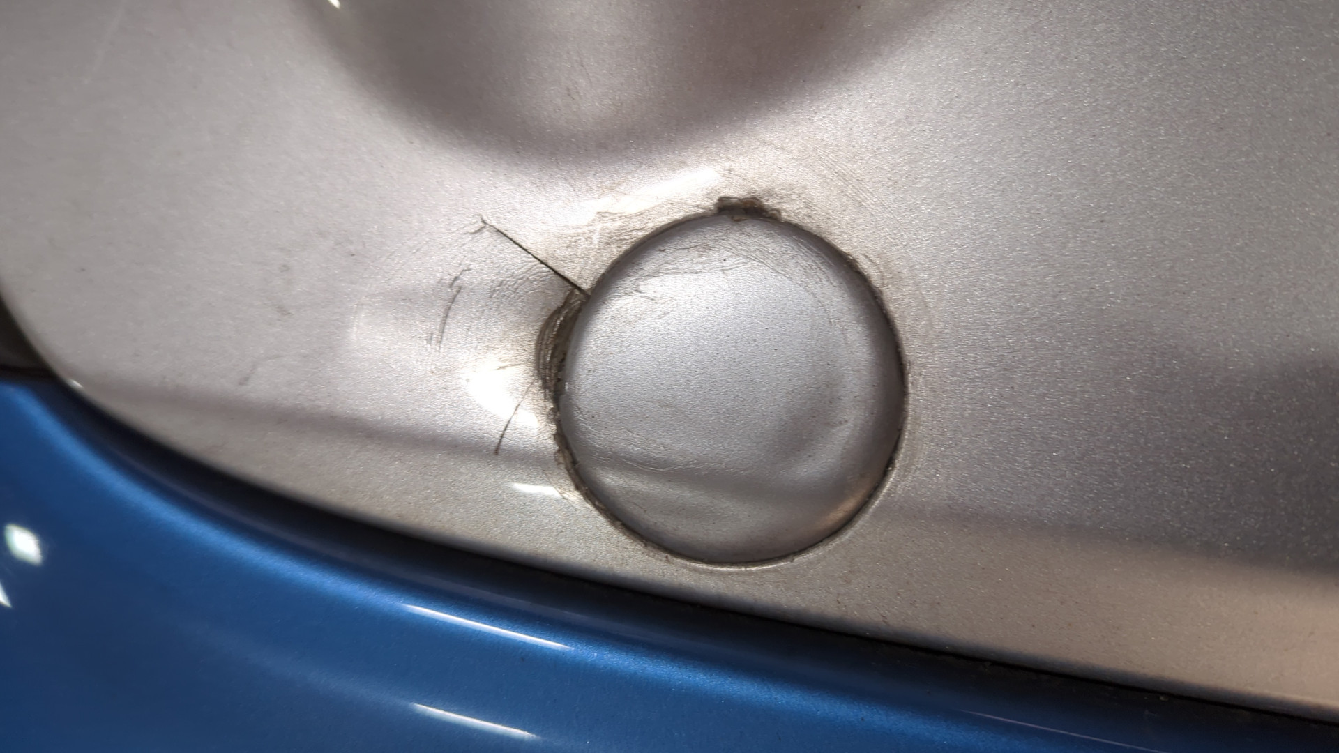 Бампер задний