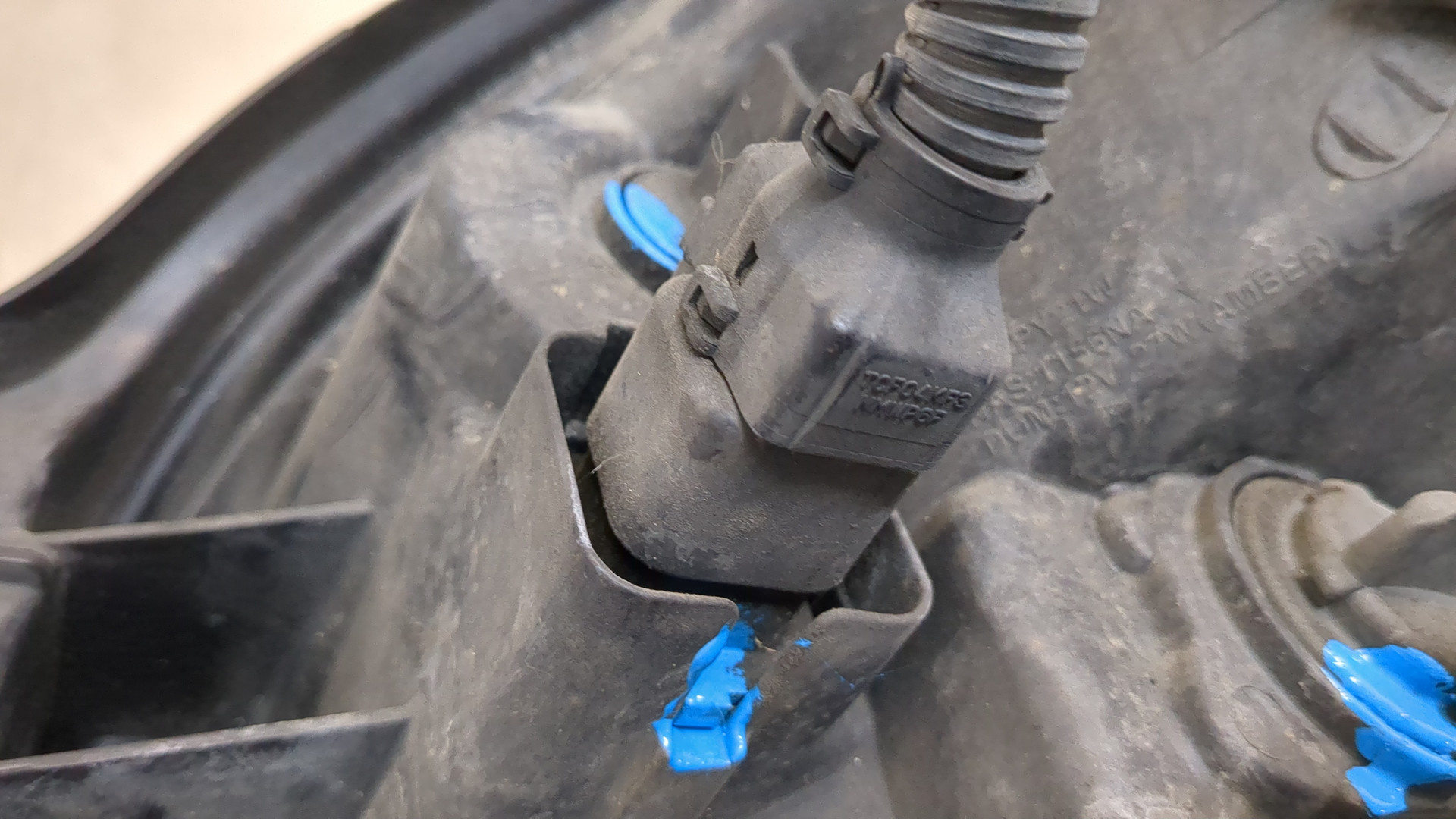 Фара правая