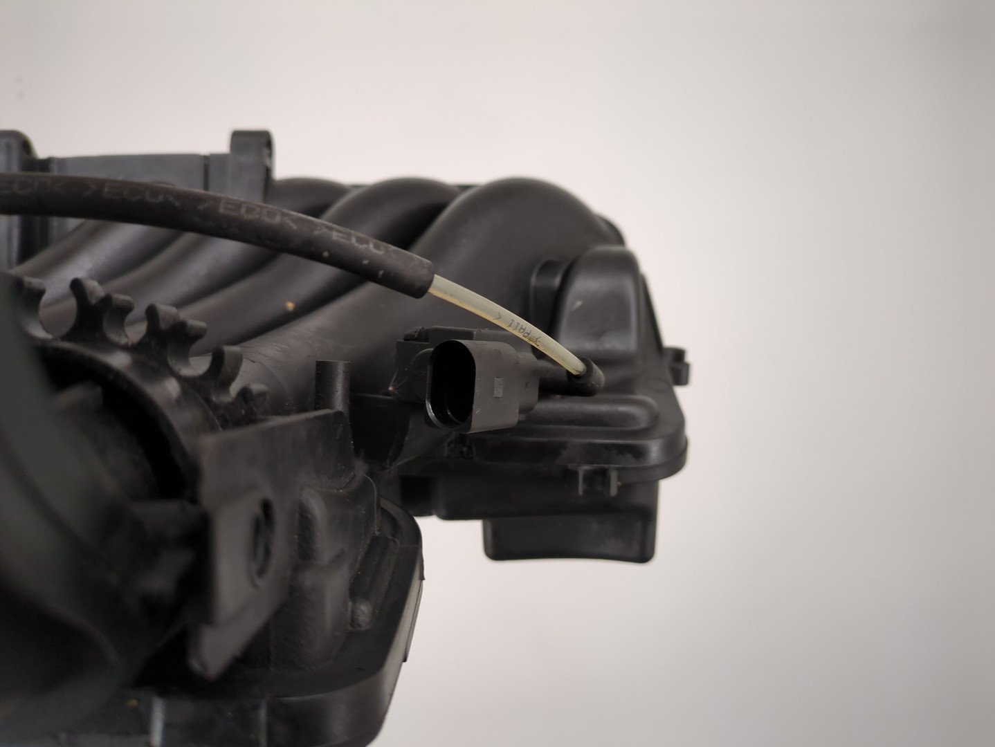 Коллектор впускной