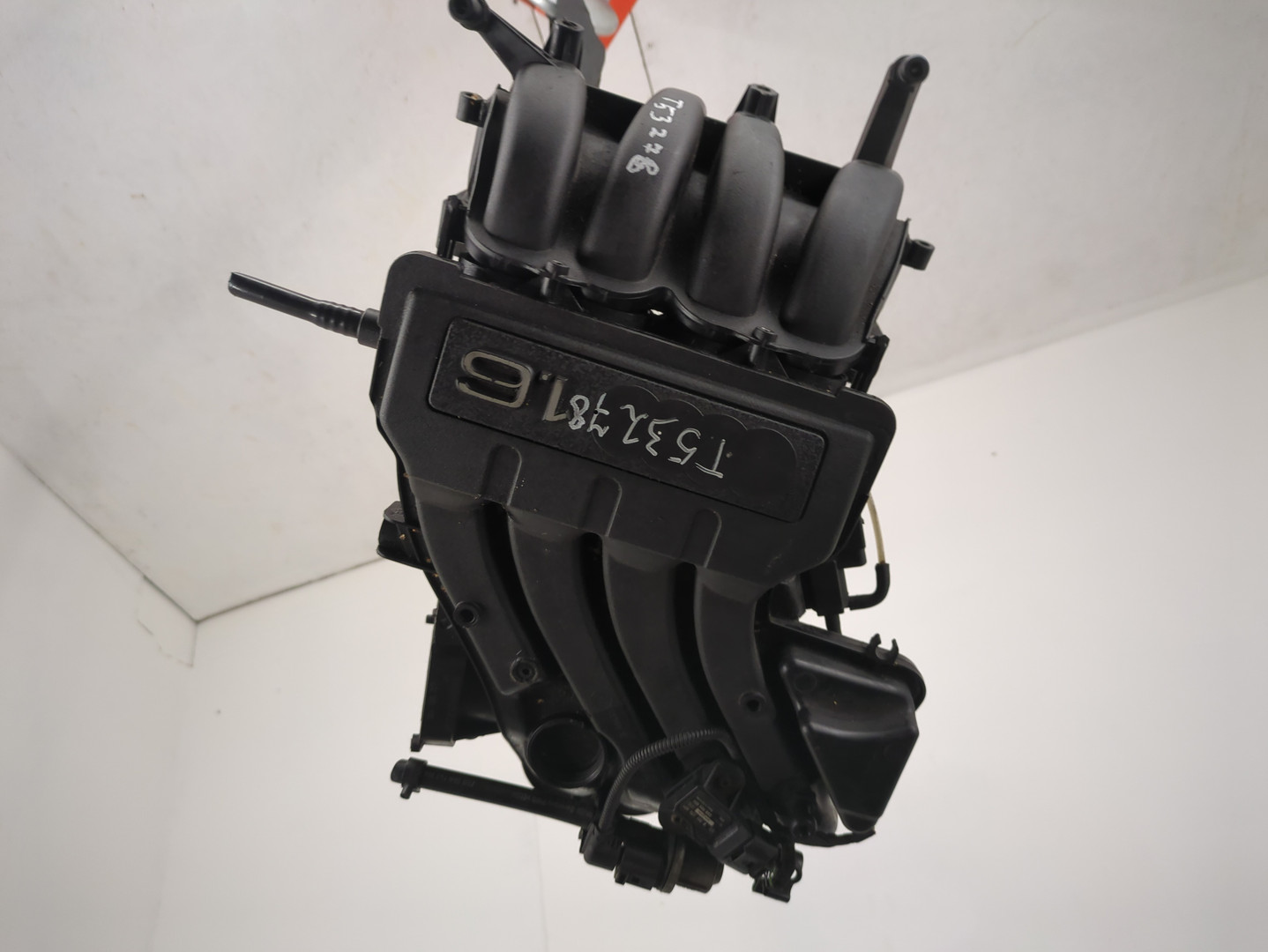 Коллектор впускной