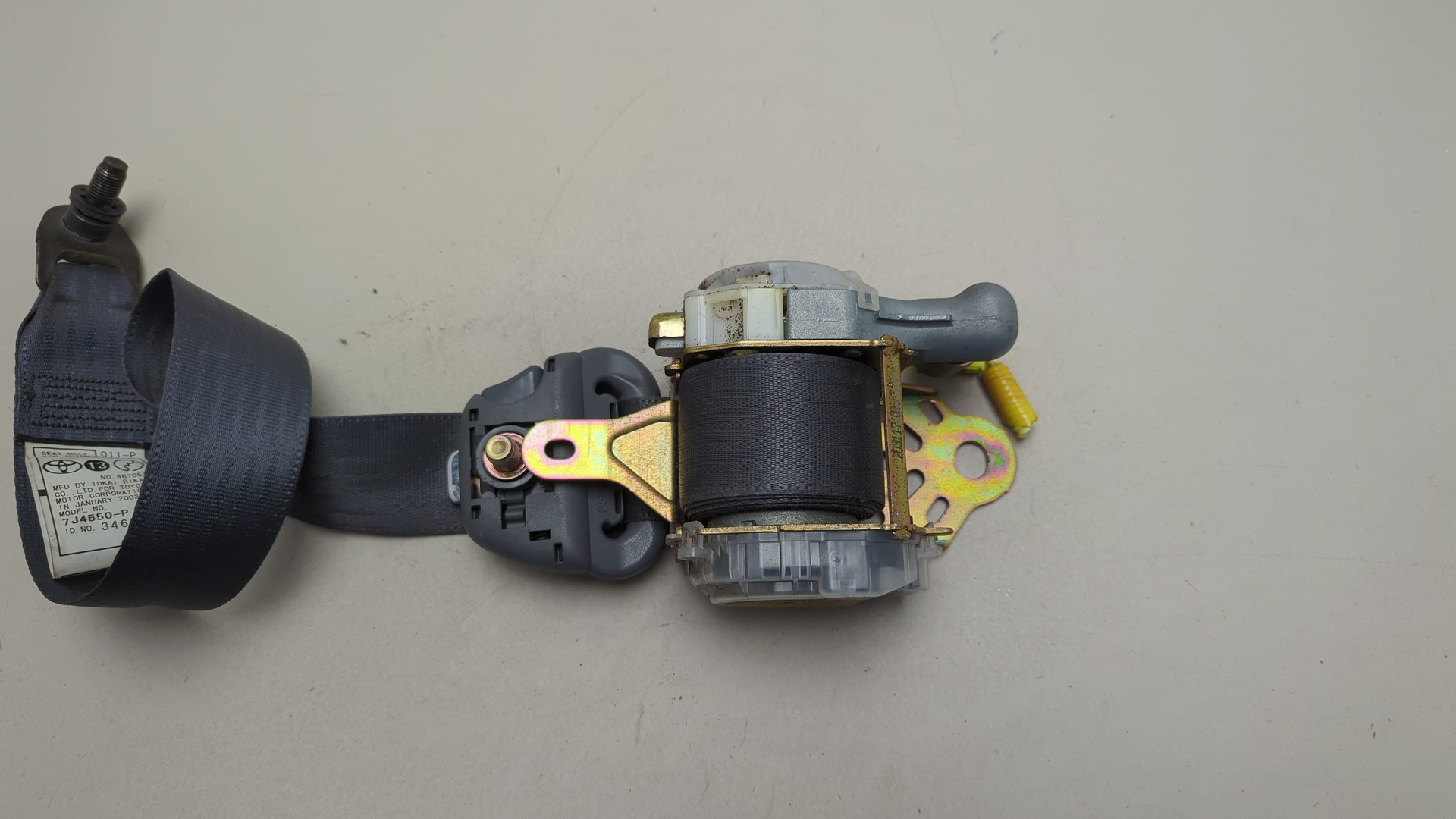 Ремень безопасности