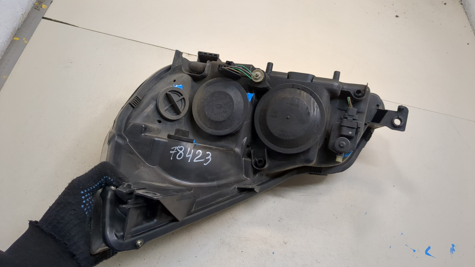 Фара правая