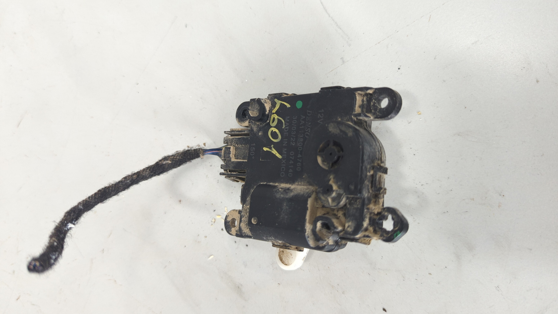 Моторчик заслонки печки