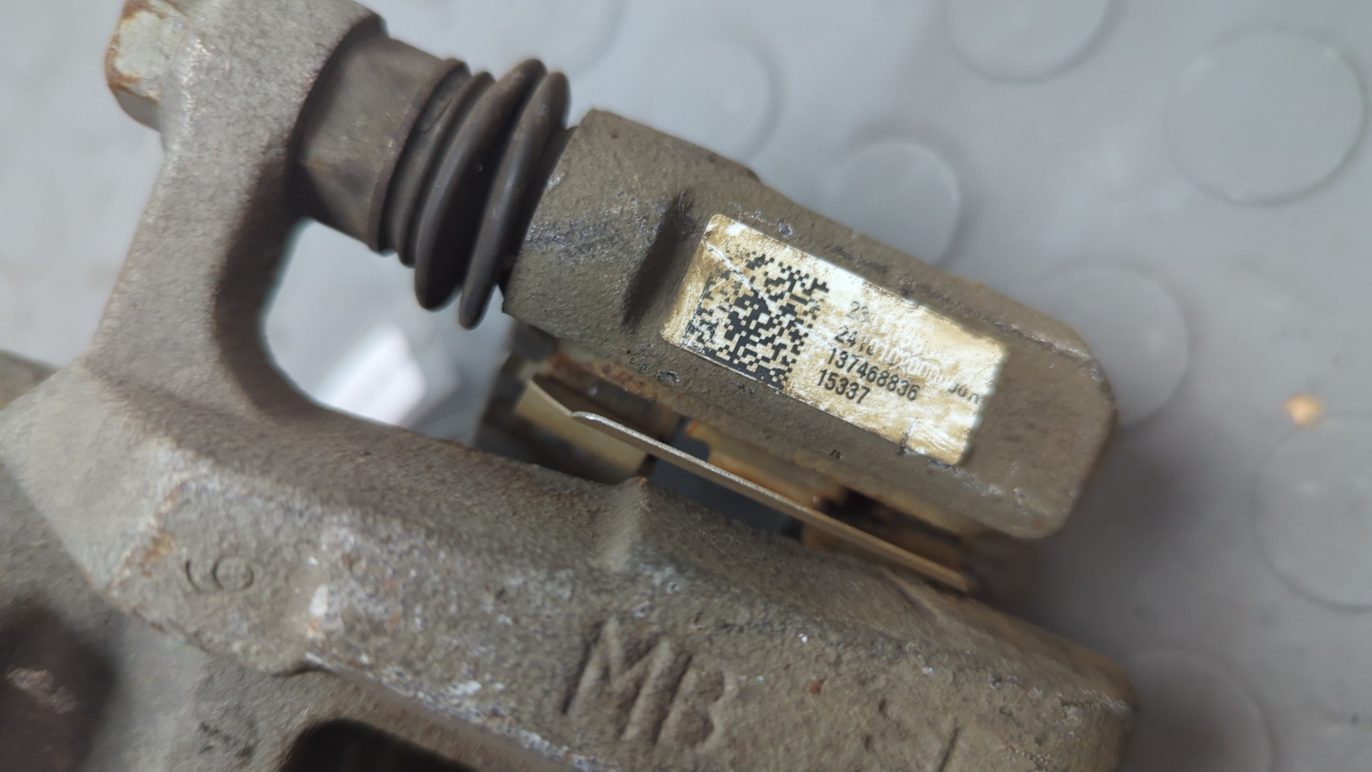 Суппорт задний правый